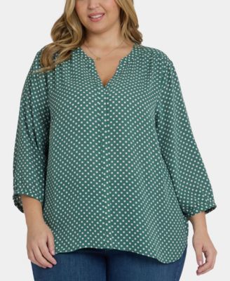 Plus Size Pintuck 3/4 Sleeve Top