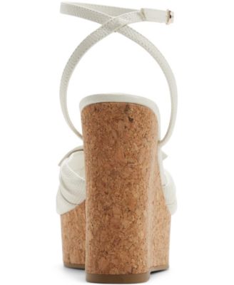 Women's Tainah Round Toe Wedge Sandals