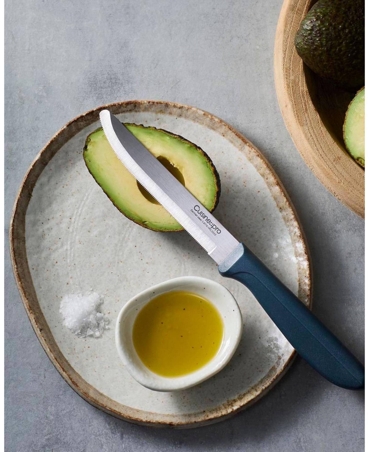 Cuisine::pro Classic 5 in Serrated Utility Knife