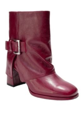 Women's Lore Leather Block Heel Boot
