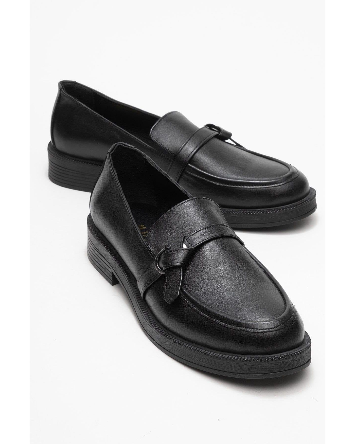 Женские туфли Forever & Always Shoes Women Galea Buckled Leather, цвет: Чёрный кожаный — фото 3