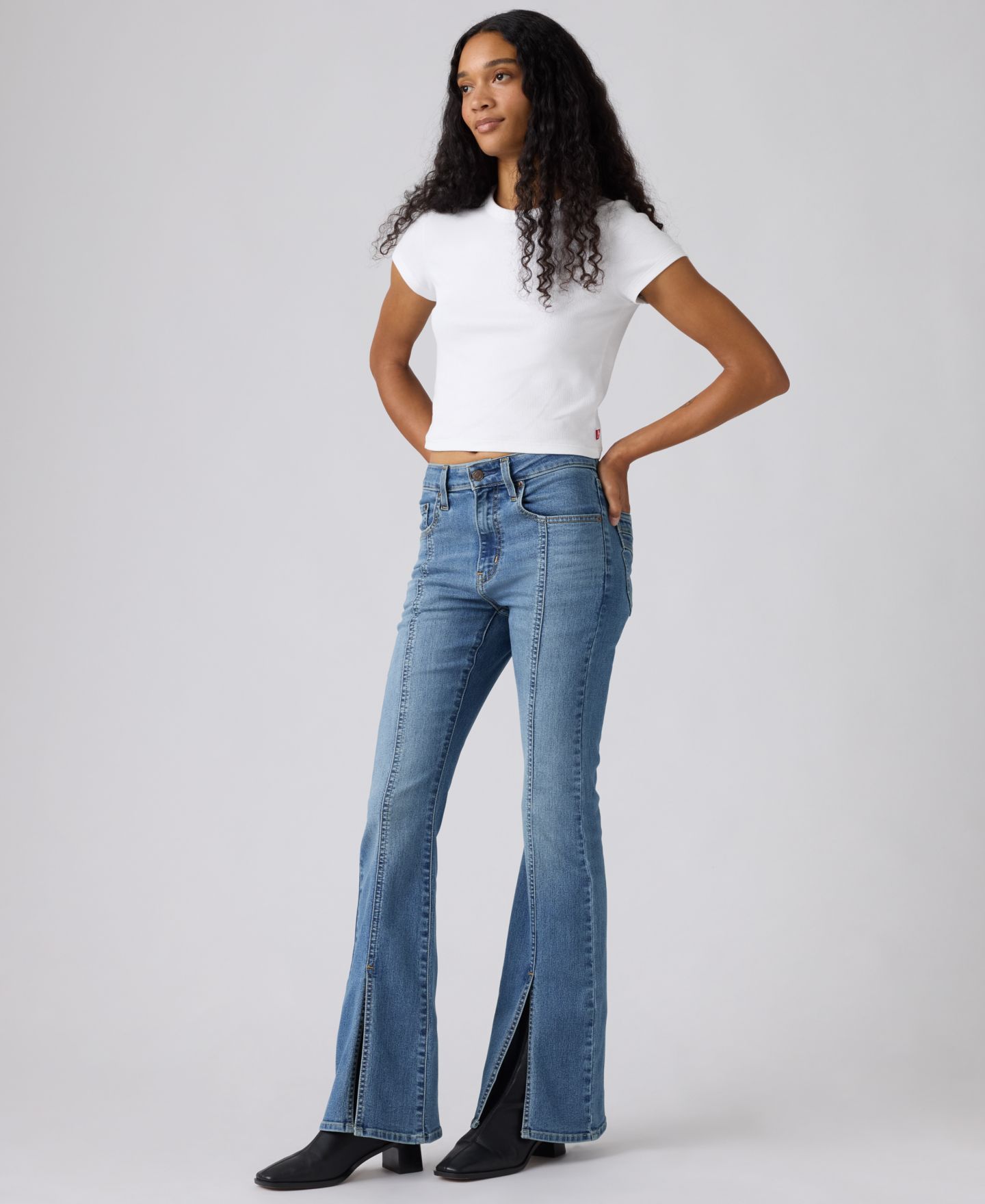 Женские джинсы Levi's 726 Split-Hem Flare, цвет: Джинсовый — фото 3
