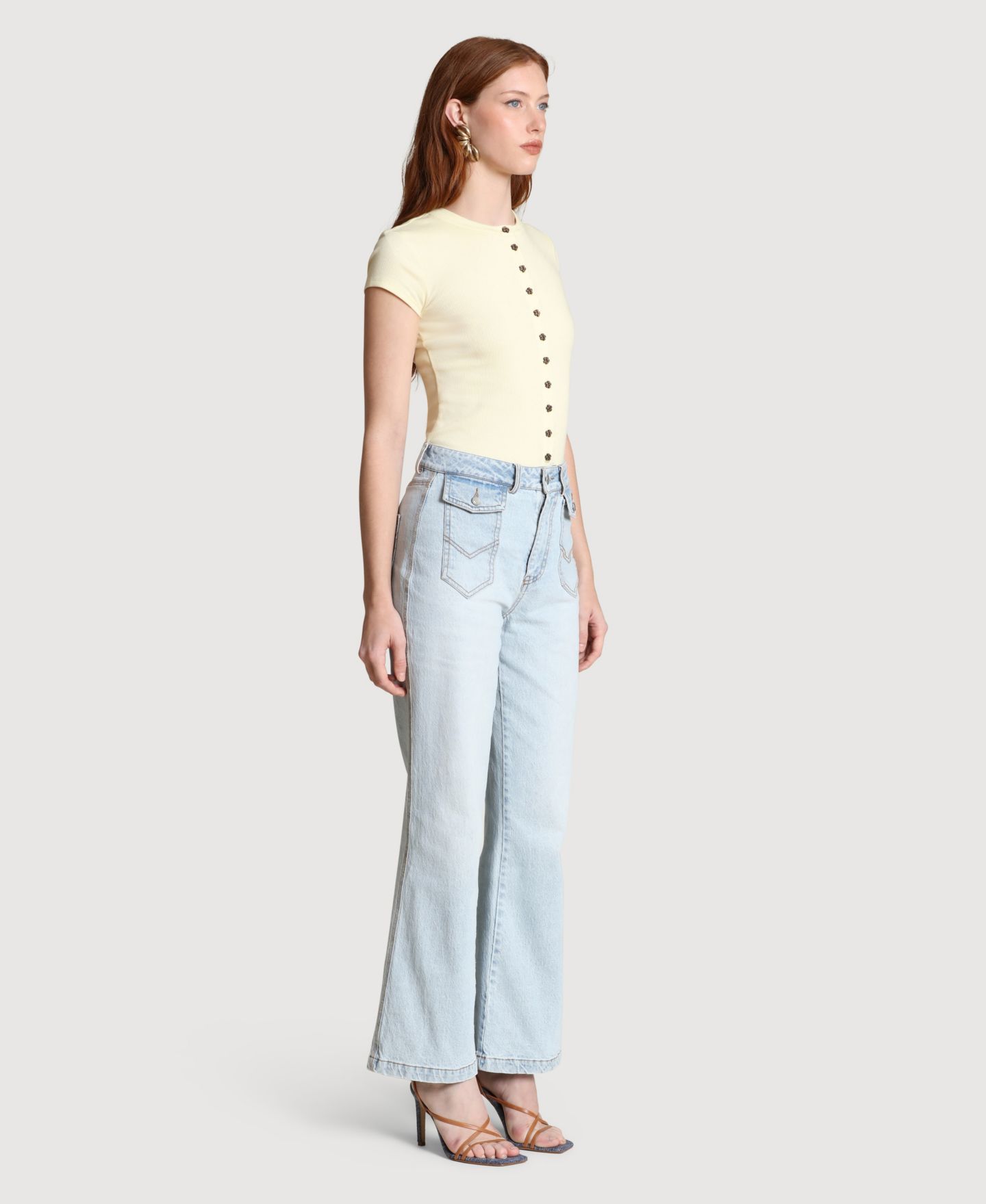 Женские джинсы Avec Les Filles Flare Leg Patch Pocket, цвет: Светлая варка — фото 3