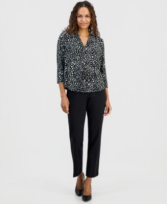 Petite Pleated V-Neck 3/4-Sleeve Top