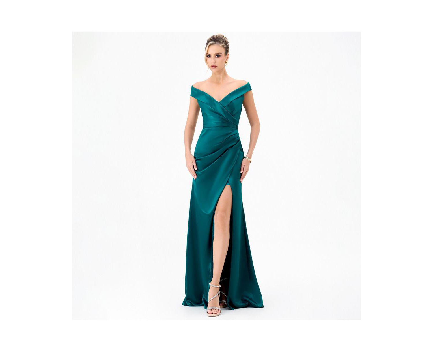 Women's Aliana Off Shoulder Gown