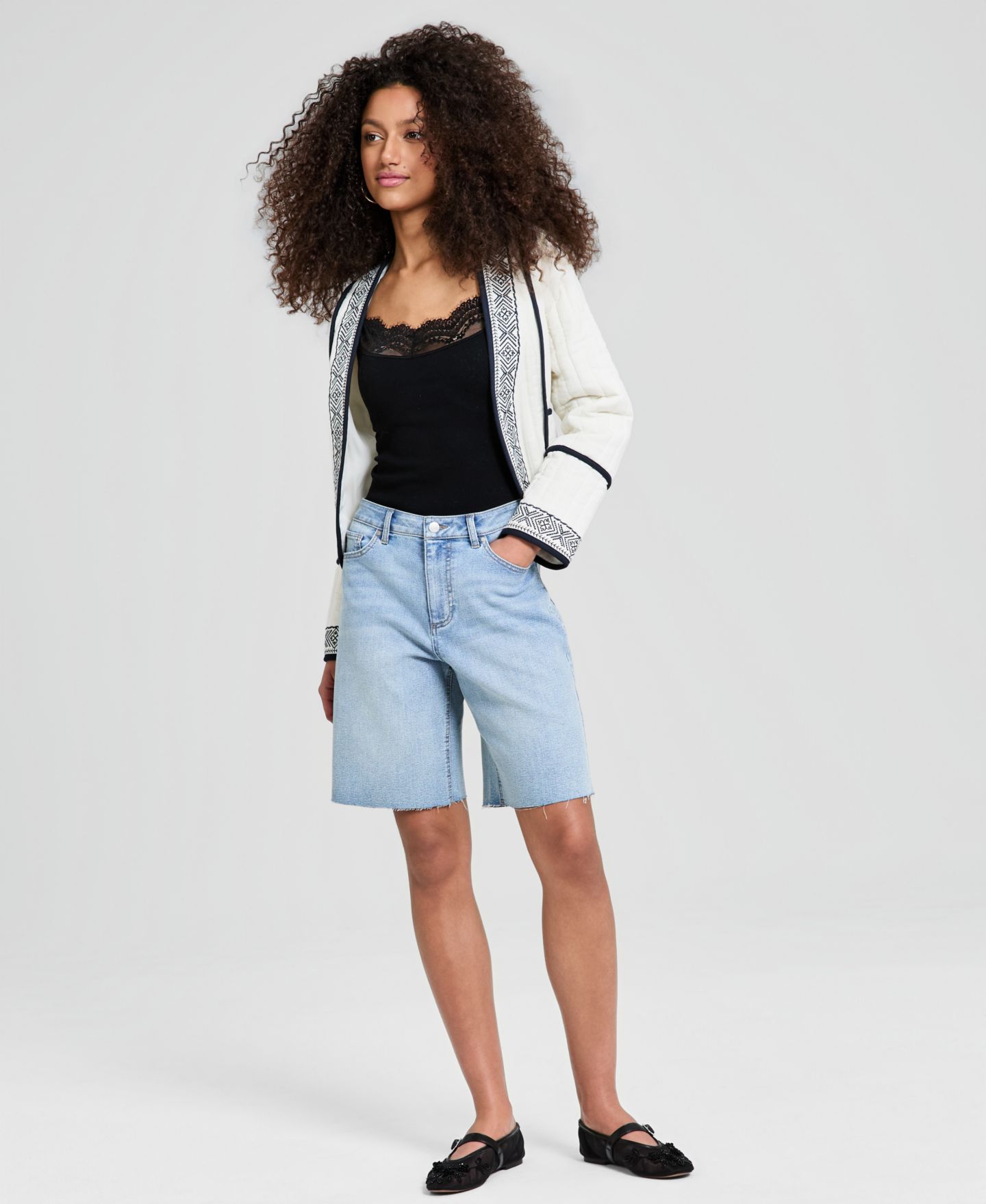 Женские шорты And Now This High-Rise Cut-Off Denim Shorts, цвет: Светлая варка — фото 1