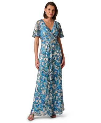 Women's V-Neck Foil Crinkle Ball Gown