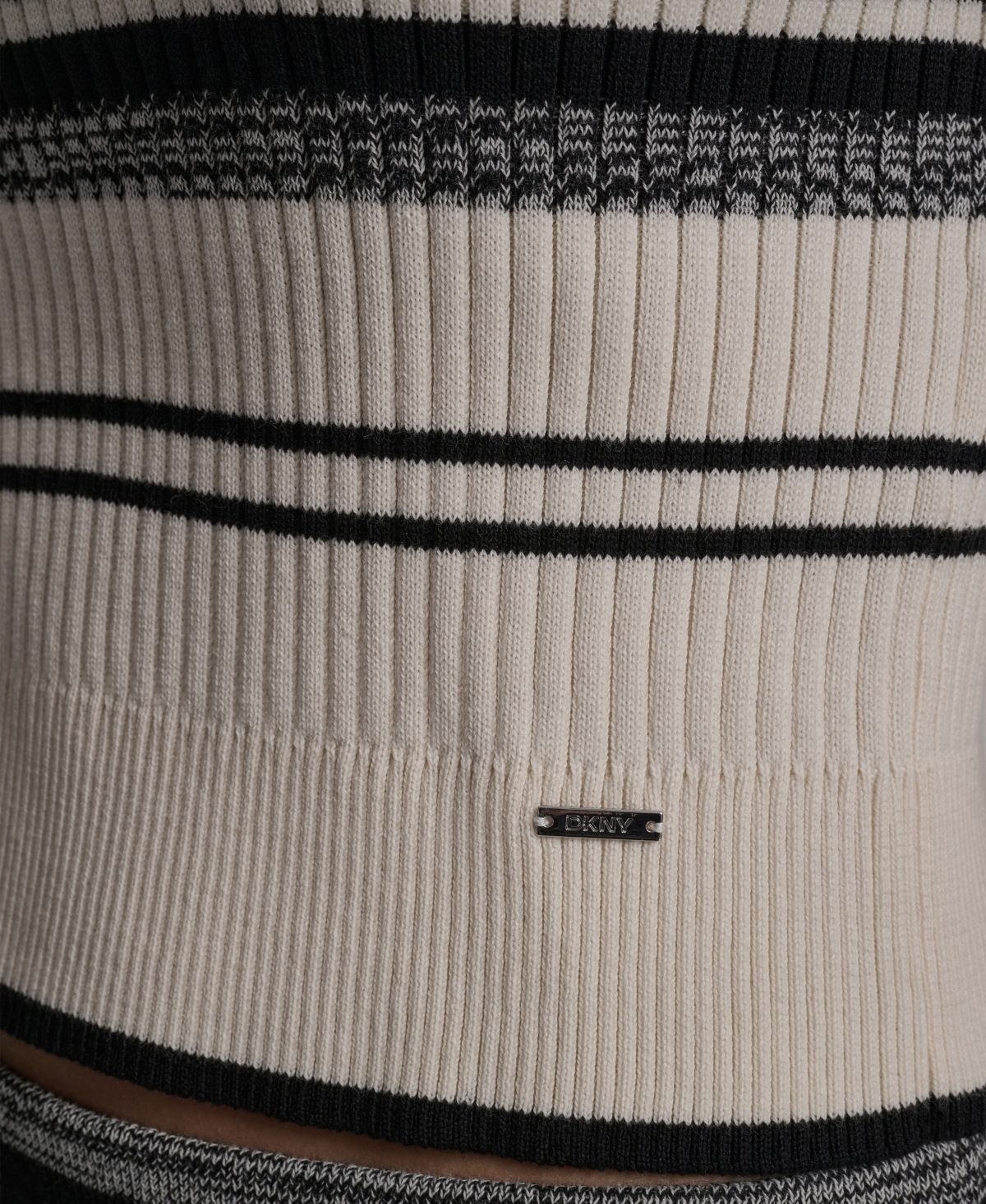 Dkny Jeans Women's Sleeveless Crewneck Rib Sweater