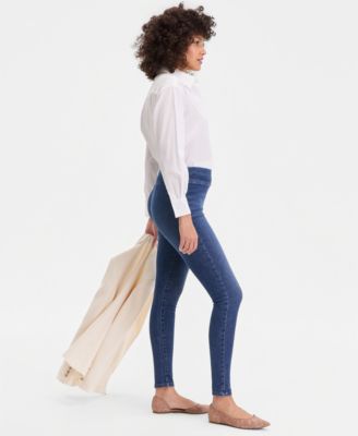 Women's Pull-On Skinny Jeans