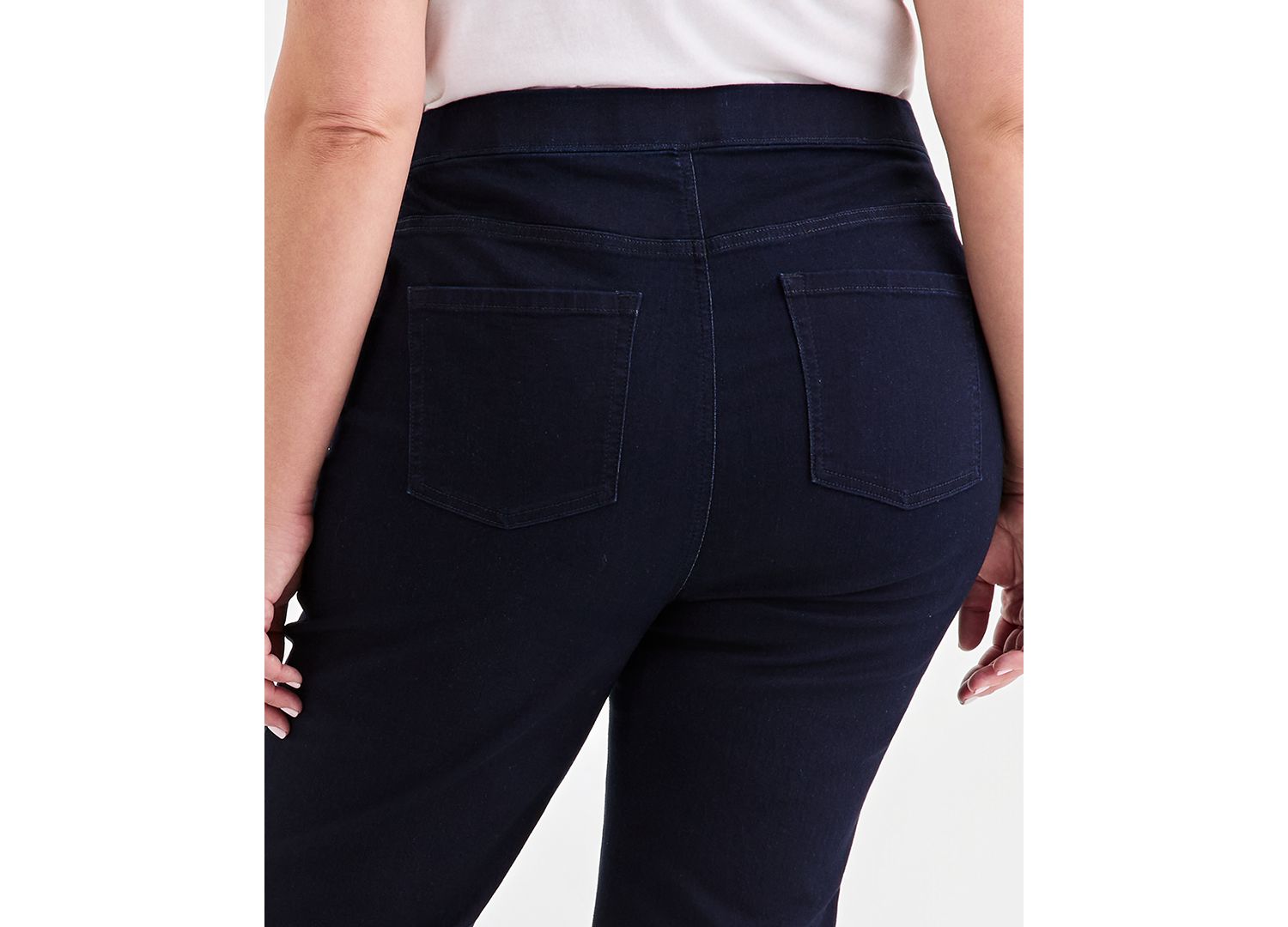 Plus Size Straight-Leg Pull-On Jeans