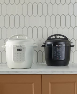 Rio 6-Quart 7-in-1 Multi-Cooker
