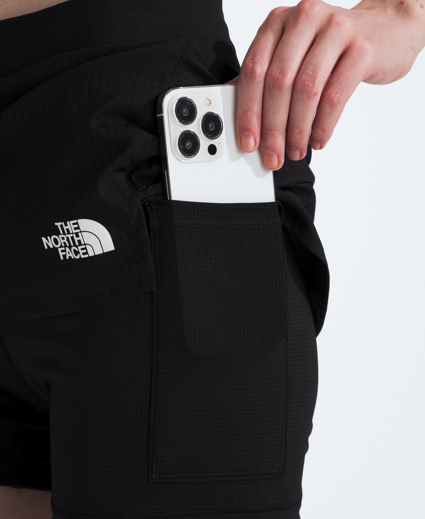 Женская юбка-шорты The North Face Sunriser Skort, цвет: Чёрный — фото 3