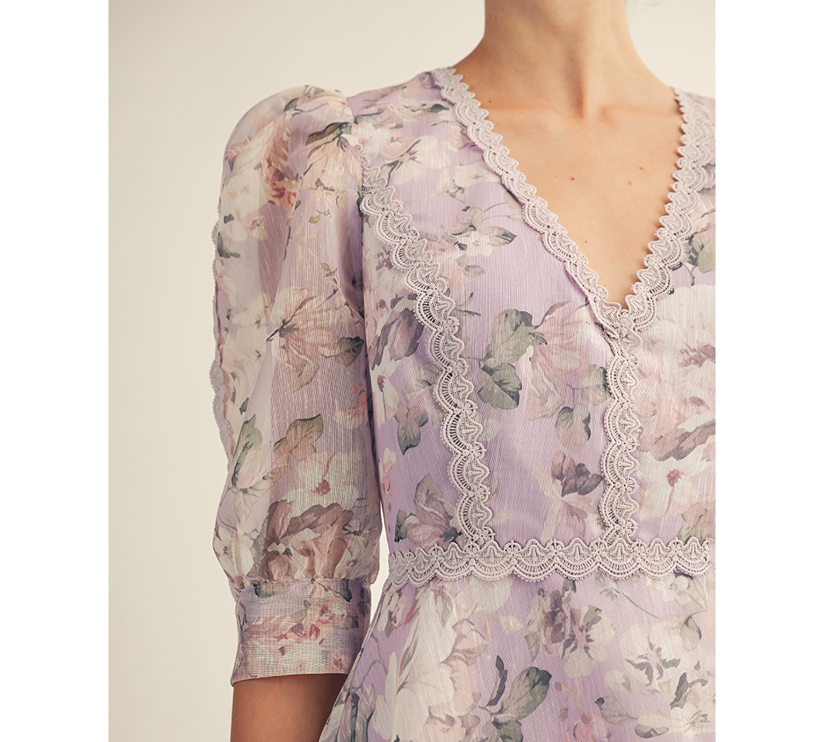 Arose Studio, Inc Women's Scarlett Printed V-Neck Mini Dress