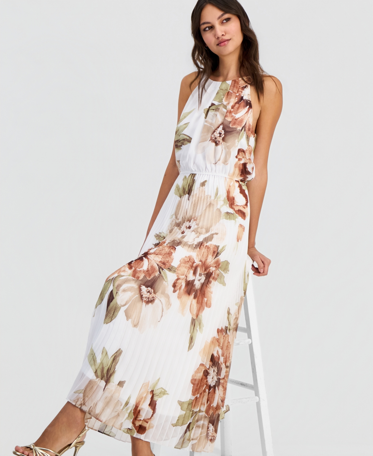 Robbie Bee Women's Pleated Floral Print Maxi Dress