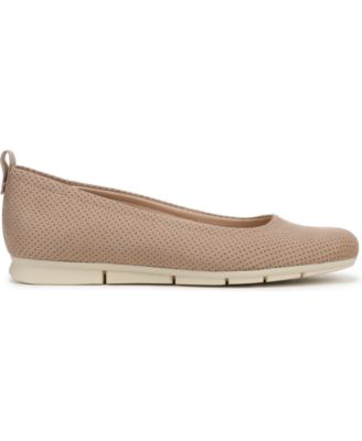 Women's Timeless Ballerina/Skimmer Slip-On Shoes