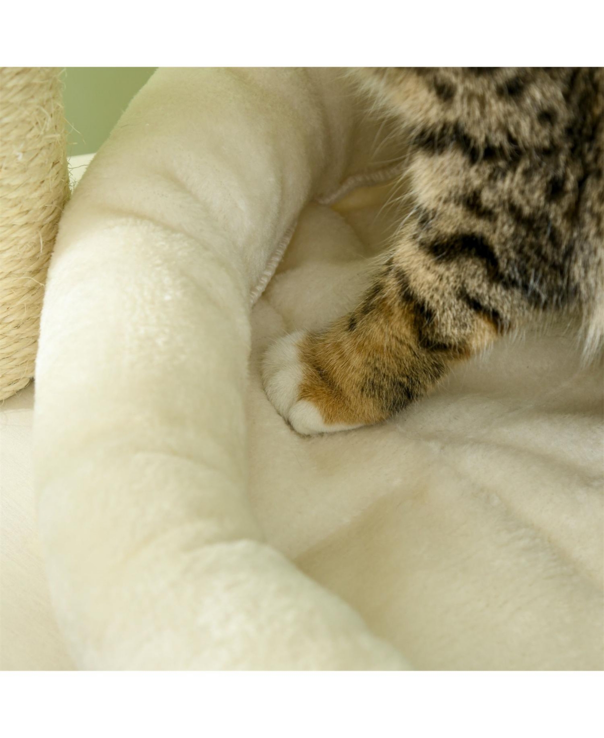 Aostirmotor 46.5" Tall 3 Level Cat Tower with Scratching Posts in Natural