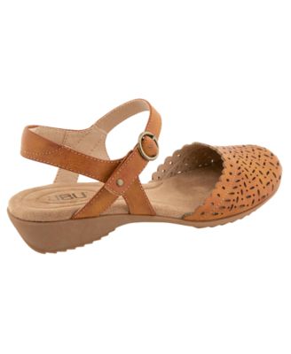Women's Vinya Round Toe Wedge Sandals
