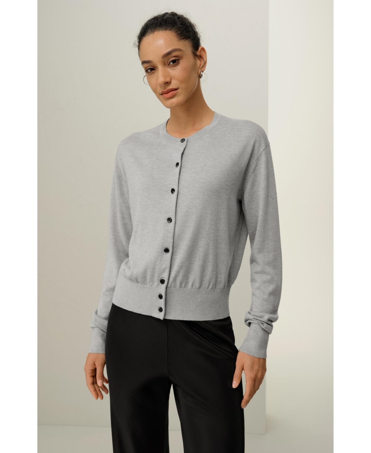 Lilysilk Women's Round-Neck Silk Cashmere Cardigan