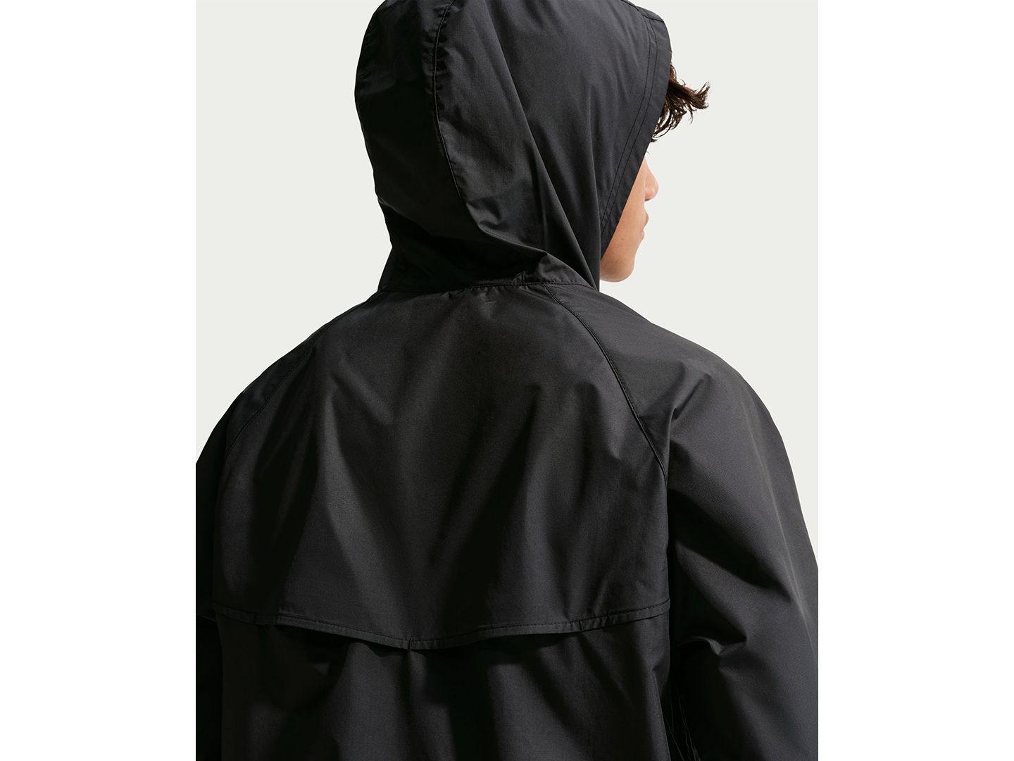 Детская куртка Nike Sportswear Wind Runner Hooded Repel, цвет: Чёрный — фото 3