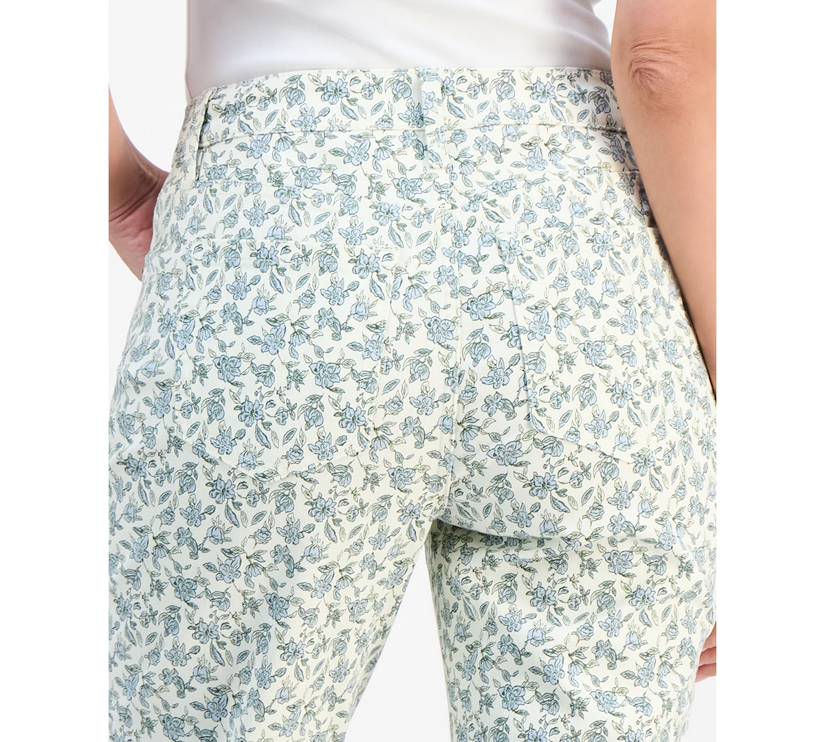 Style & Co Women's Printed Mid-Rise Curvy Capri Jeans, Macy's Exclusive