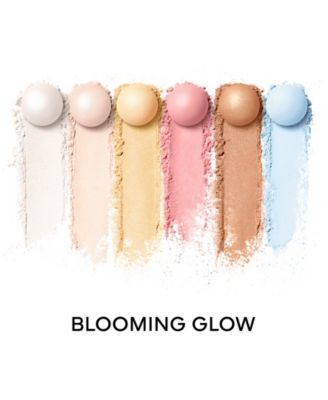 Limited Edition M&eacute;t&eacute;orites Blooming Glow Light-Revealing Pearls of Powder