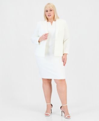 Plus Size Crepe One-Button Blazer