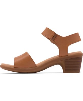 Women's Emily2 Amanda Round Toe Sandals