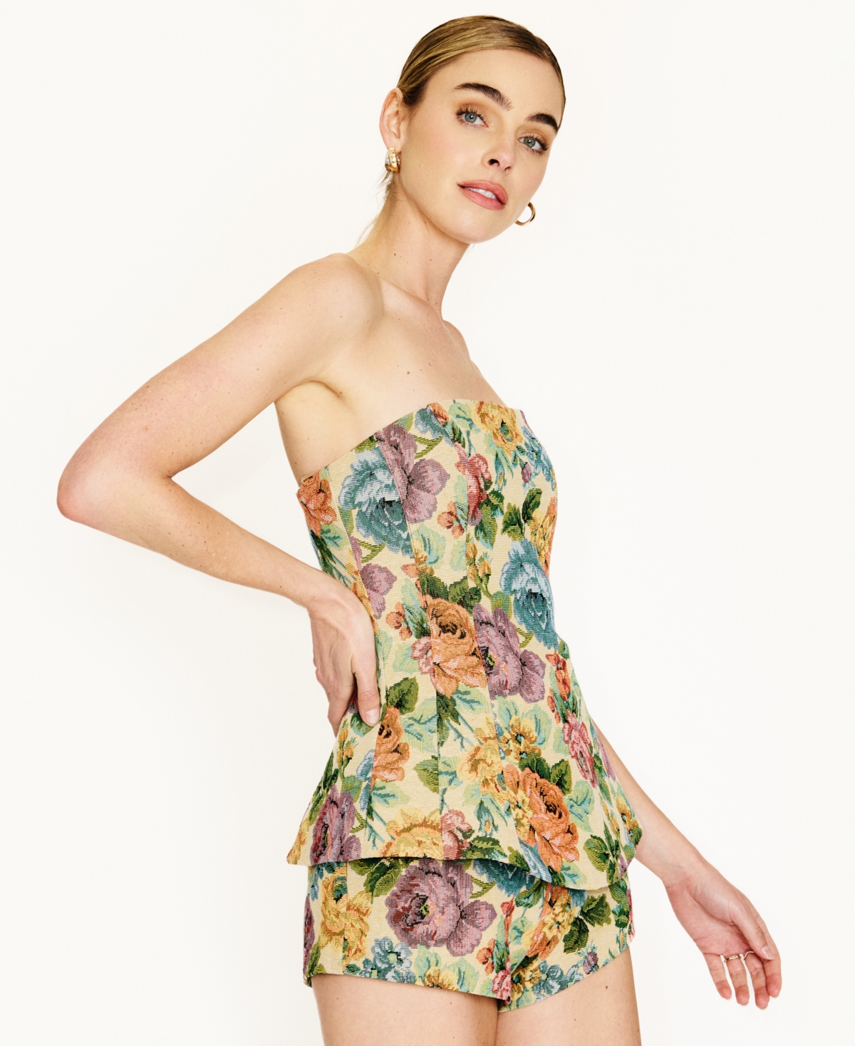 Line & Dot Women's Floral Cambria Shorts