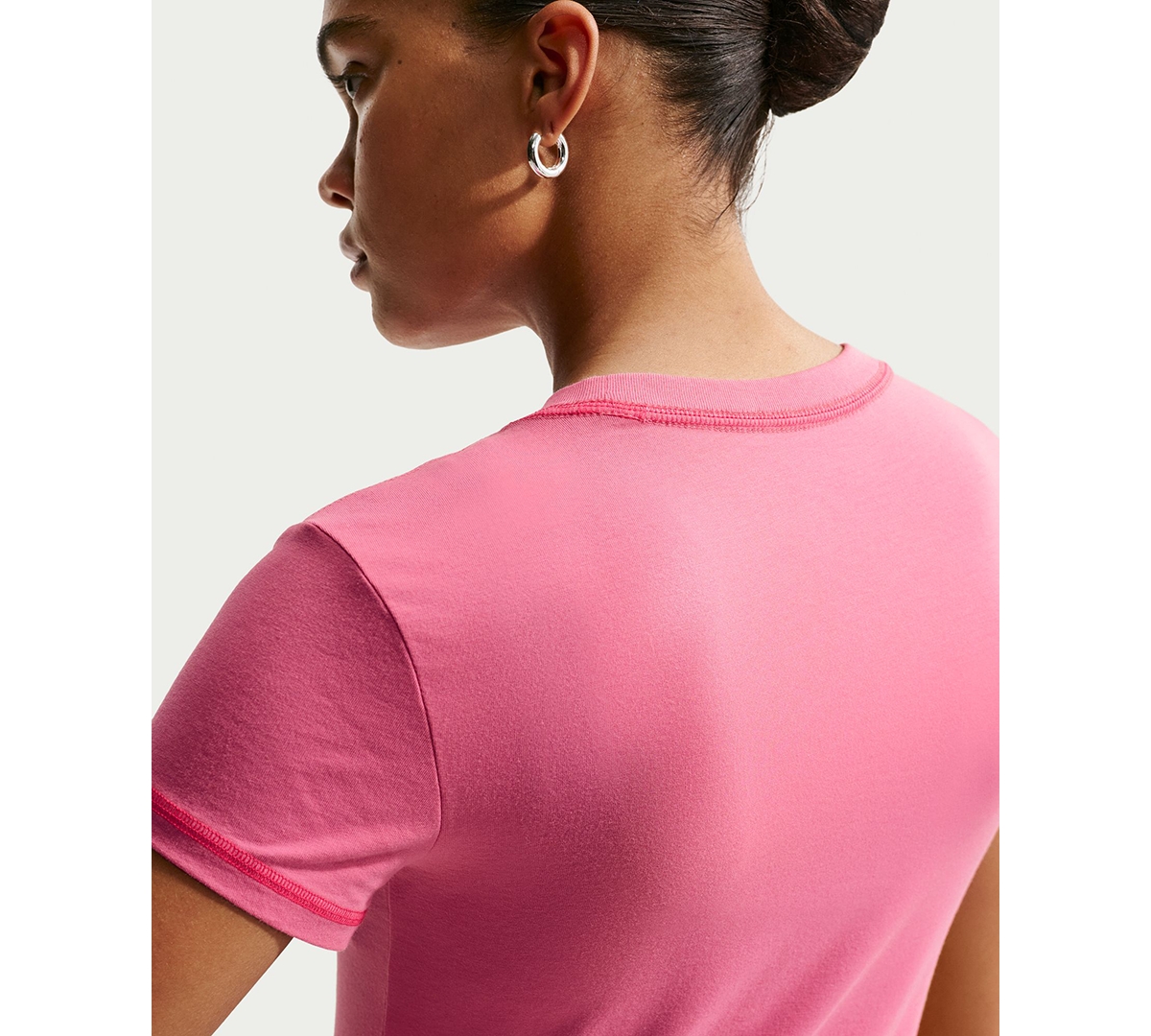 Nike Sportswear Women's Chill Knit Slim Short-Sleeved Cropped T-Shirt