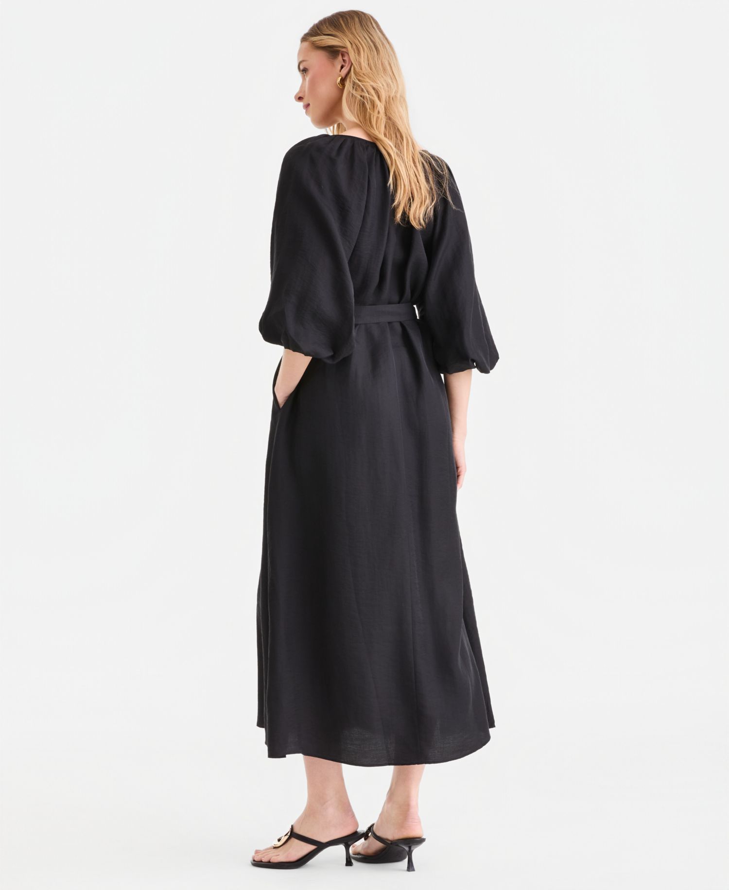 Plus Size Puffed-Sleeve Maxi Dress