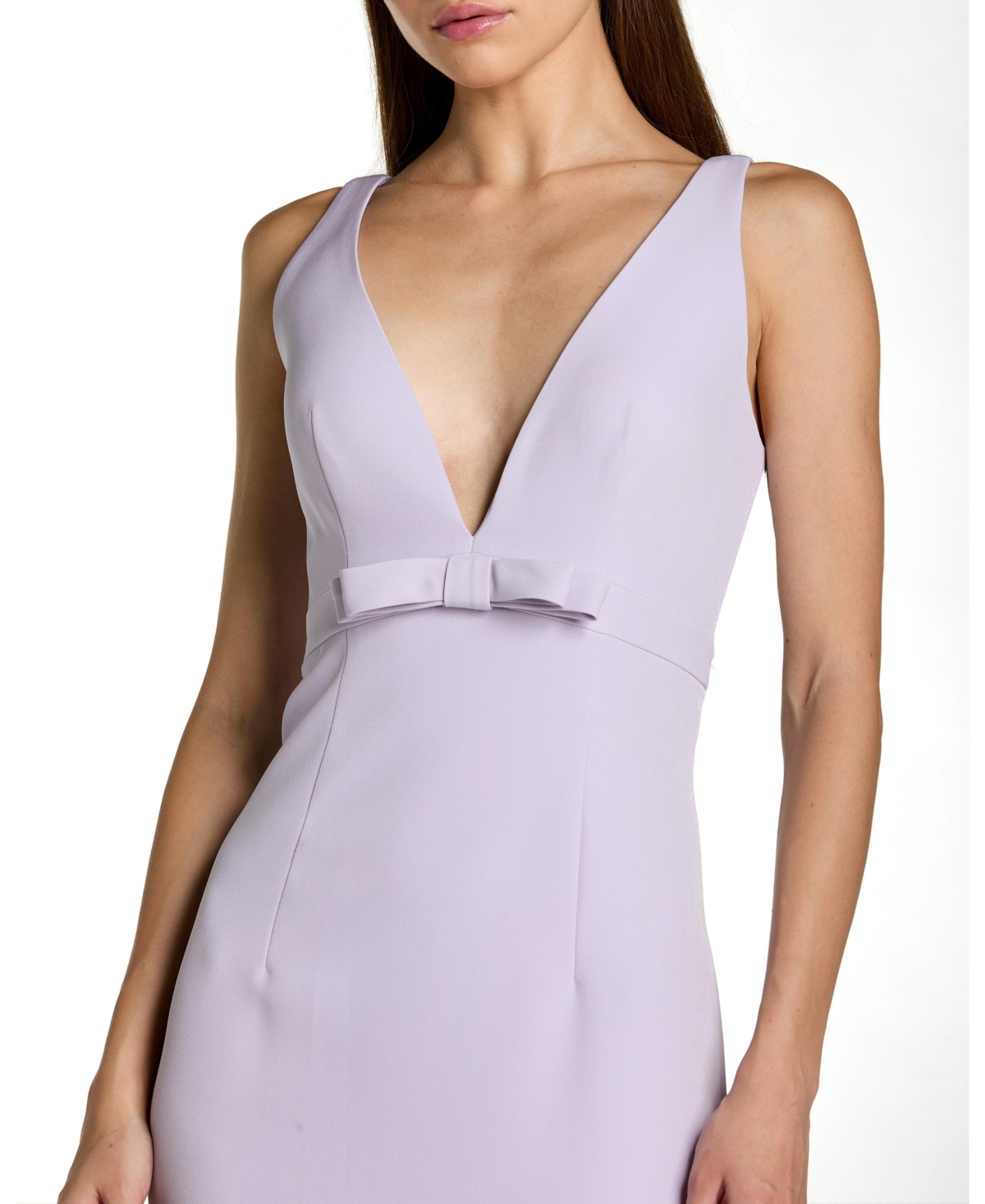 Mac Duggal Women's Crepe Sleeveless V Neck Sheath Gown With Bow