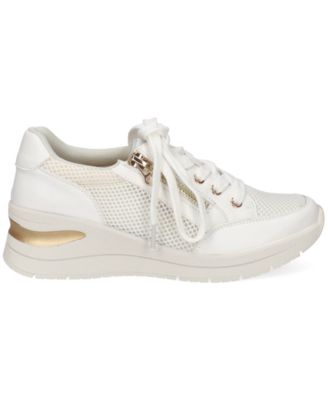 Women's Barrie Round Toe Sneakers
