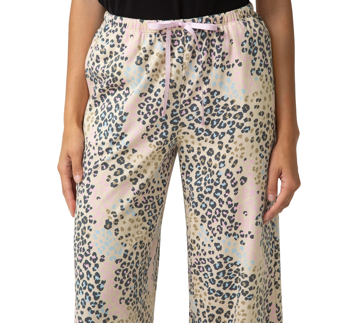 Hue Women's Printed Mid-Rise Pants