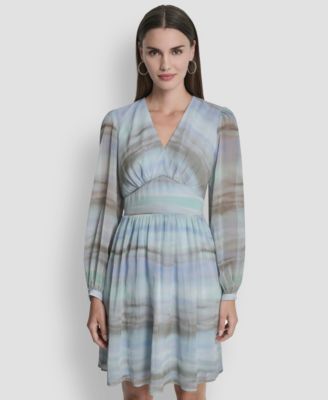 Women's V-Neck Smocked Waist Fit and Flare Dress