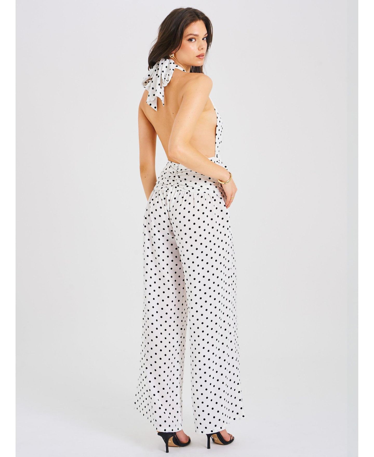 Женский комбинезон Miss Circle Oriana White Polka Dots Halter Jumpsuit, цвет: Белый — фото 1