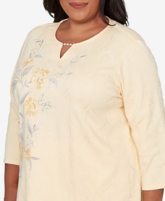 Plus Size Al Fresco Asymmetrical Floral Embroidered Textured Top