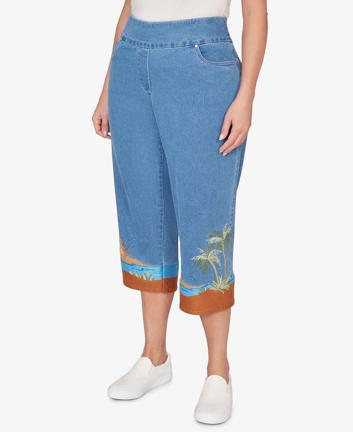 Alfred Dunner Plus Beachcomber Beach Embroidered Cuff Super Stretch Denim Capri Pants