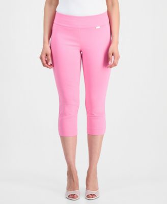 Petite Tummy-Control Pull-On Capri Pants