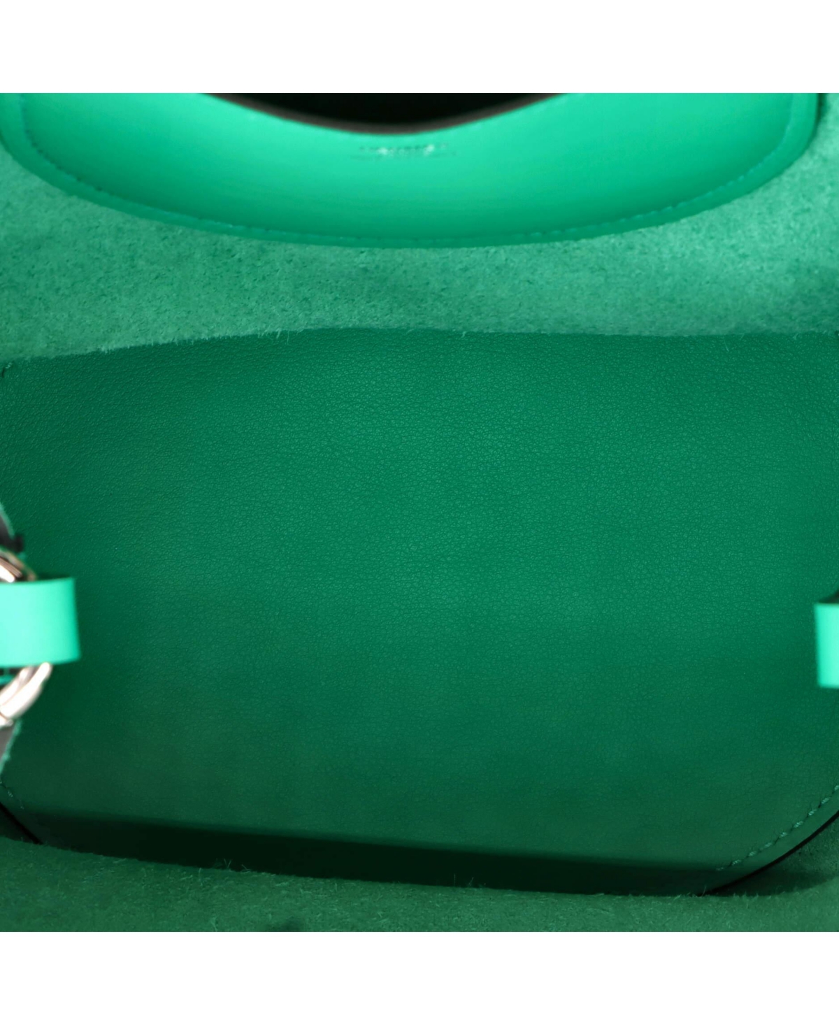 Pre-Owned HERMES 18 In-The-Loop Bag Clemence with Swift