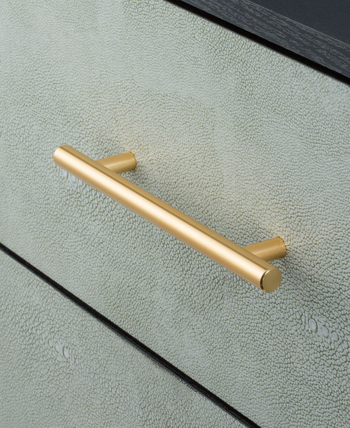 Sango 22.40" Wood Shagreen 2-Drawer Nightstand