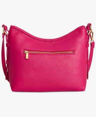 Pebble Soft Medium Shoulder Bag