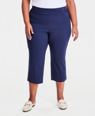 Plus Size Tummy Control Pull-On Capri Pants