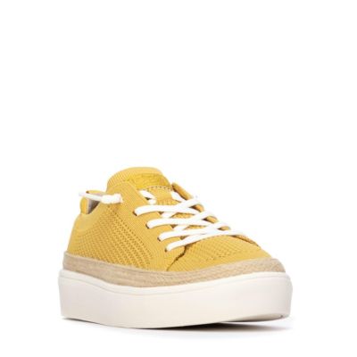 Women's Refresh Collection Casual Knit Lace-Up Sneakers
