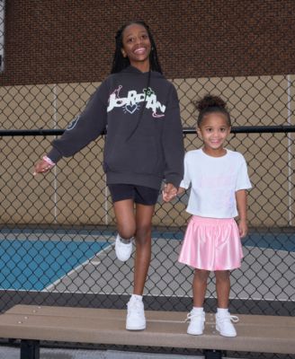 Girls' 7-16 Love is In The Air Hoodie