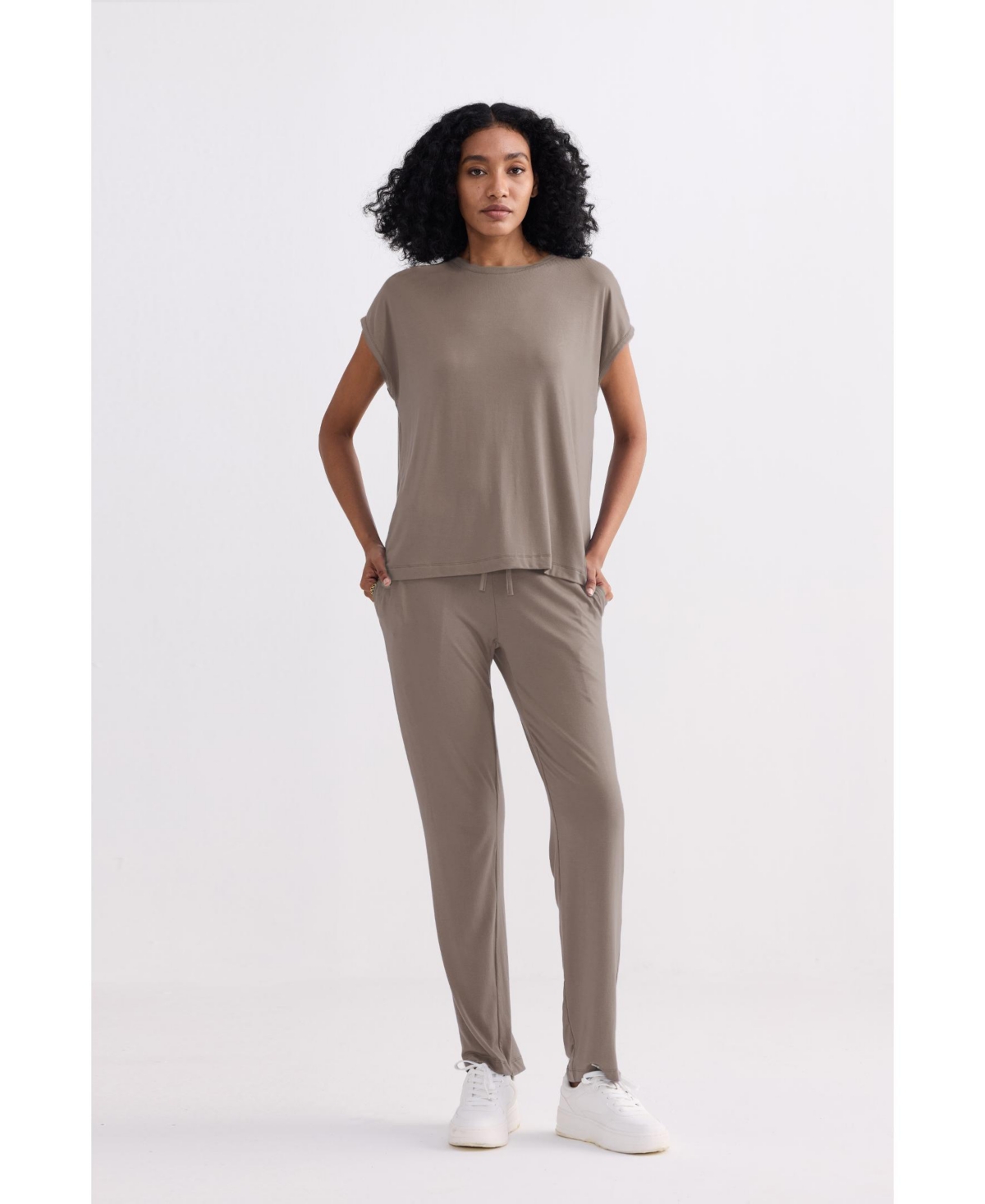 Reistor Women's Wide Leg Pant Earth Grey
