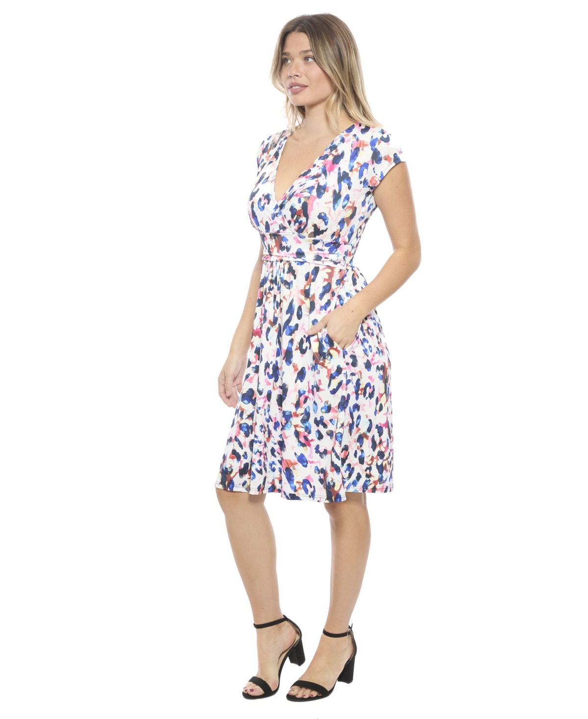 24seven Comfort Apparel Women's Abstract V-Neck Cap Sleeve Knee Length A-Line Pocket Dress