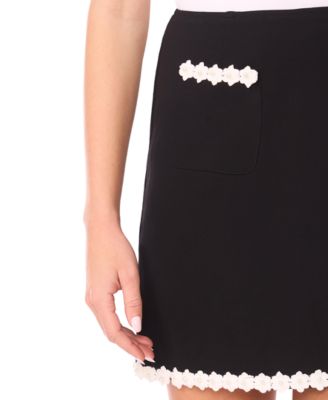 Women's Crochet Floral Trim Detail Patch Pocket Mini Skirt