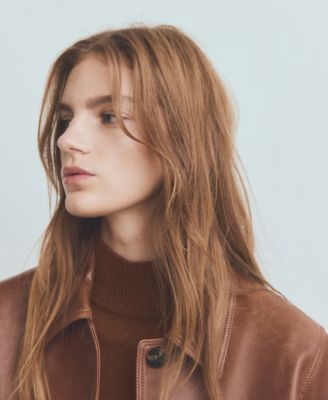 Women's Perkins Collar and Buttoned Cuffs Sweater