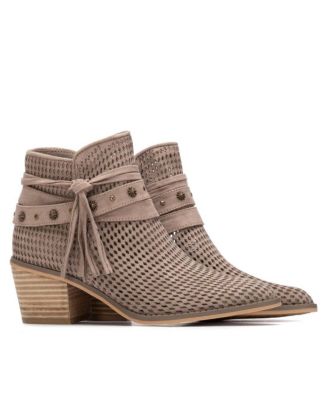 Women's Refresh Collection Suede Ankle Booties