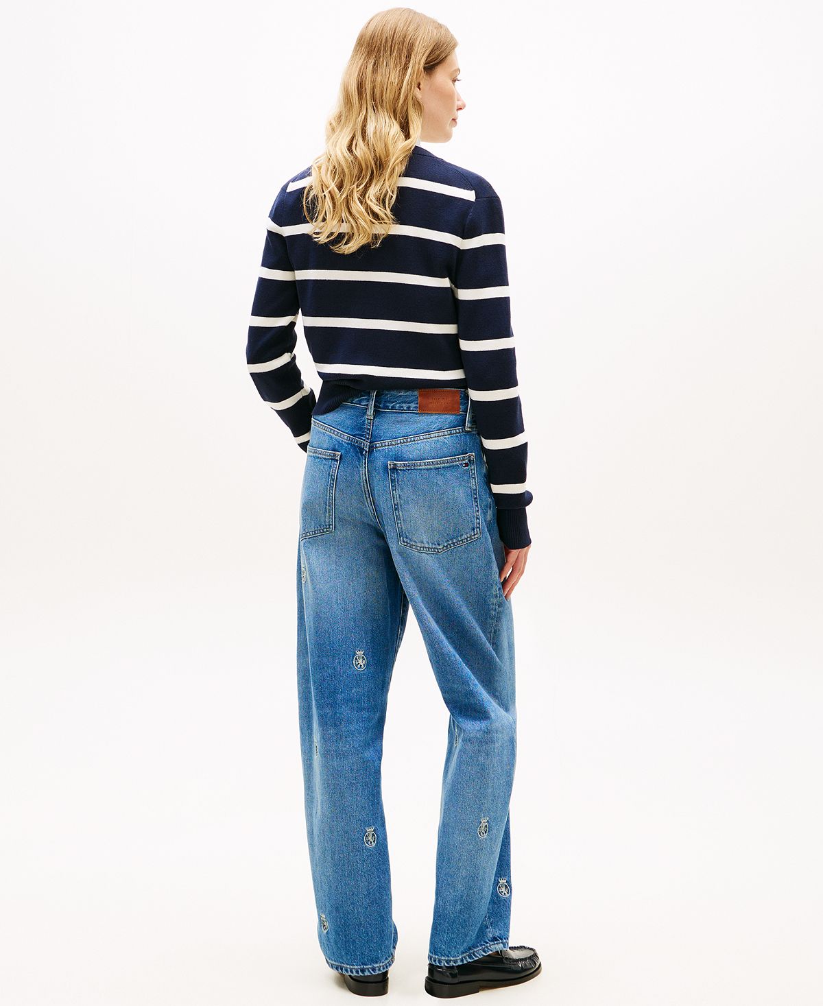 Tommy Hilfiger Women's All-Over Crest Wide-Leg Barrel Jeans view 4 — MAYCSS fashion products